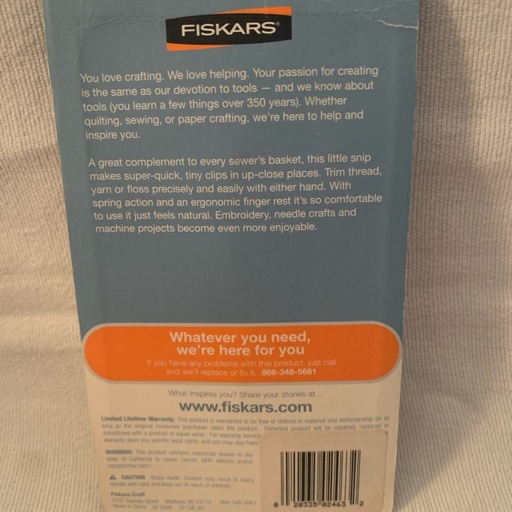 NIB Fiskars Orange Crafting Tool - Picture 2 of 2